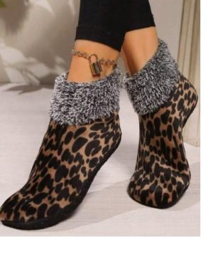 2 Pcs Of Women's Plush Winter Leopard Print Thermal Lined Slipper Leg Covers